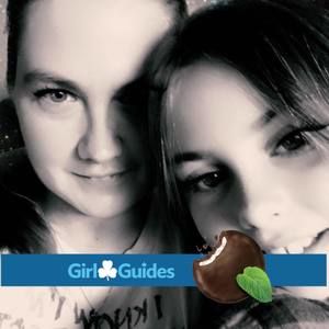 Meet your Posher, Holly